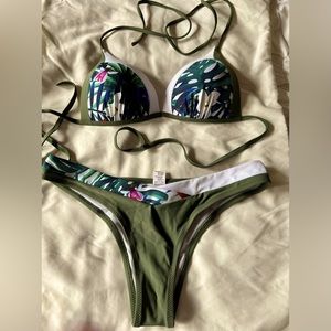 Cute Bikini set.